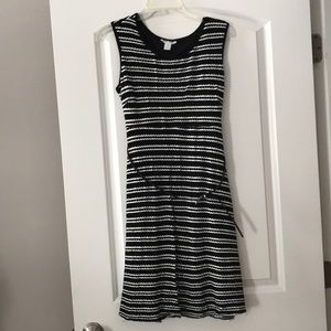 Black and White Motherhood Maternity Dress